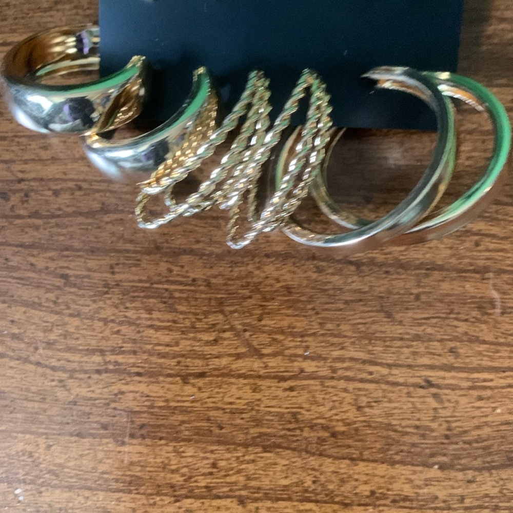 *5/$5* NWOT Couture Gems 6pc Fashion Variety Earring set - Picture 4 of 5
